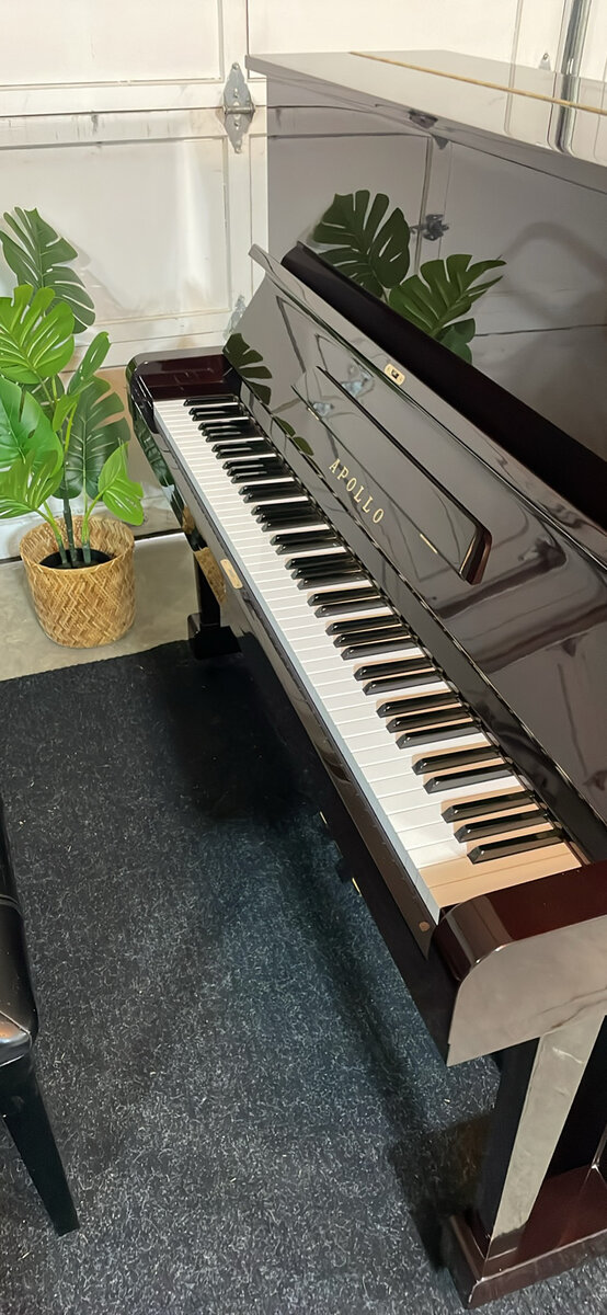 Apollo A.320 upright piano, keyboard and cabinet